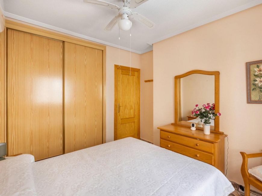 Espanha 🏡 Large semi-detached 200m from the beach in Los Alcázares (Murcia) with 4 bedrooms + 2 bathrooms