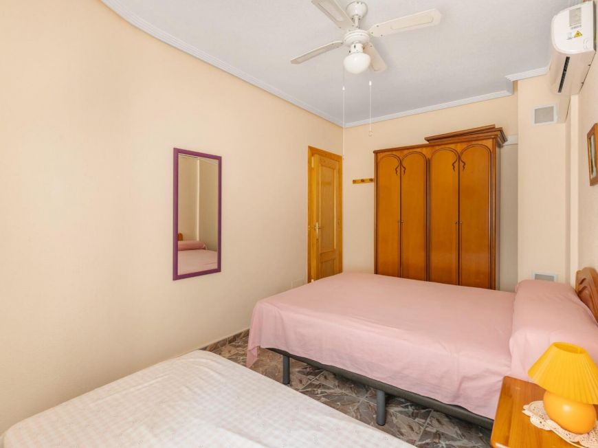 Espanha 🏡 Large semi-detached 200m from the beach in Los Alcázares (Murcia) with 4 bedrooms + 2 bathrooms