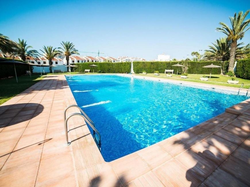 Španělsko Townhouse in Residencial Calas Blancas – 6 Bedrooms - Only 500m from Playa del Cura 🏖️