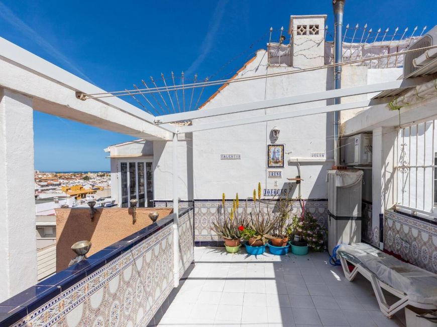 Španělsko 🌟 Penthouse with Infinity Terrace and Sea Views on Fragata Street with 3 bedrooms and Garage