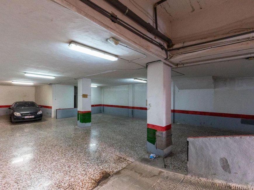 Španělsko 🌟 Penthouse with Infinity Terrace and Sea Views on Fragata Street with 3 bedrooms and Garage