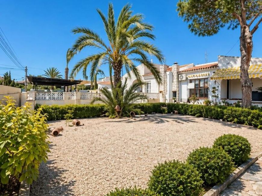 Espanha Opportunité de rénovation à Aguas Nuevas, terrain de près de 600 m2