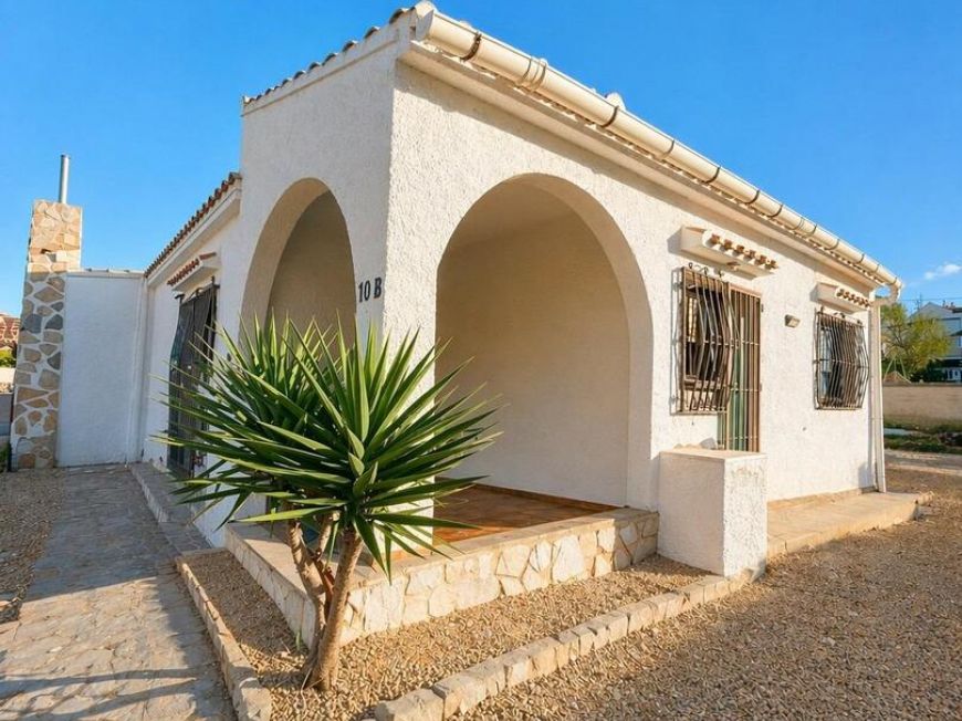 Espanha Opportunité de rénovation à Aguas Nuevas, terrain de près de 600 m2