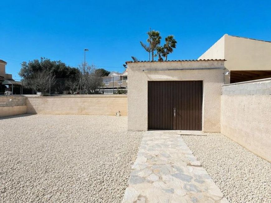 Espanha Opportunité de rénovation à Aguas Nuevas, terrain de près de 600 m2