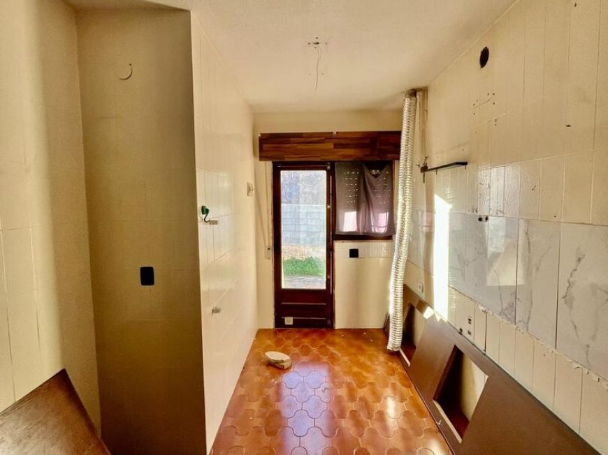 Espanha Opportunité de rénovation à Aguas Nuevas, terrain de près de 600 m2
