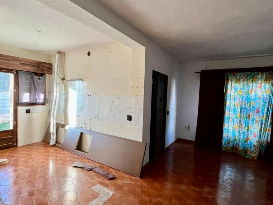 Espanha Opportunité de rénovation à Aguas Nuevas, terrain de près de 600 m2