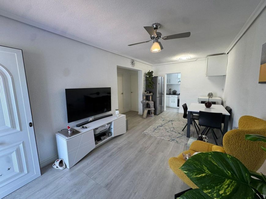 Espanha RENOVATED BUNGALOW WITH NO NEIGHBORS ABOVE