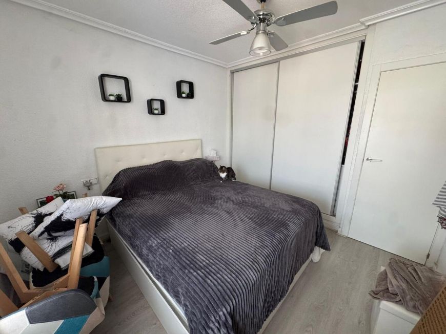 Espanha RENOVATED BUNGALOW WITH NO NEIGHBORS ABOVE