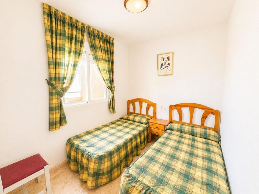 Espanha Penthouse for sale in Torrevieja, just 200 meters from Los Locos beach.