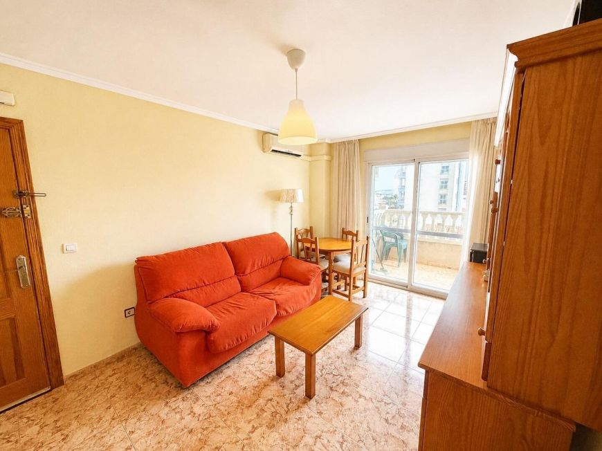 Espagne Opportunité d'acquérir un appartement de 2 chambres avec vue imprenable et piscine
