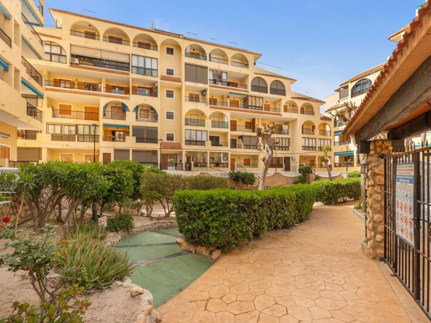 Spain APARTAMENTO DE 1 DORMITORIO CON GARAJE, TRASTERO Y PISCINA COMUNITARIA A 400 METROS DE LA PLAYA DE LA MATA