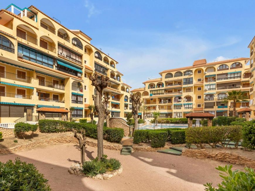 Spain APARTAMENTO DE 1 DORMITORIO CON GARAJE, TRASTERO Y PISCINA COMUNITARIA A 400 METROS DE LA PLAYA DE LA MATA