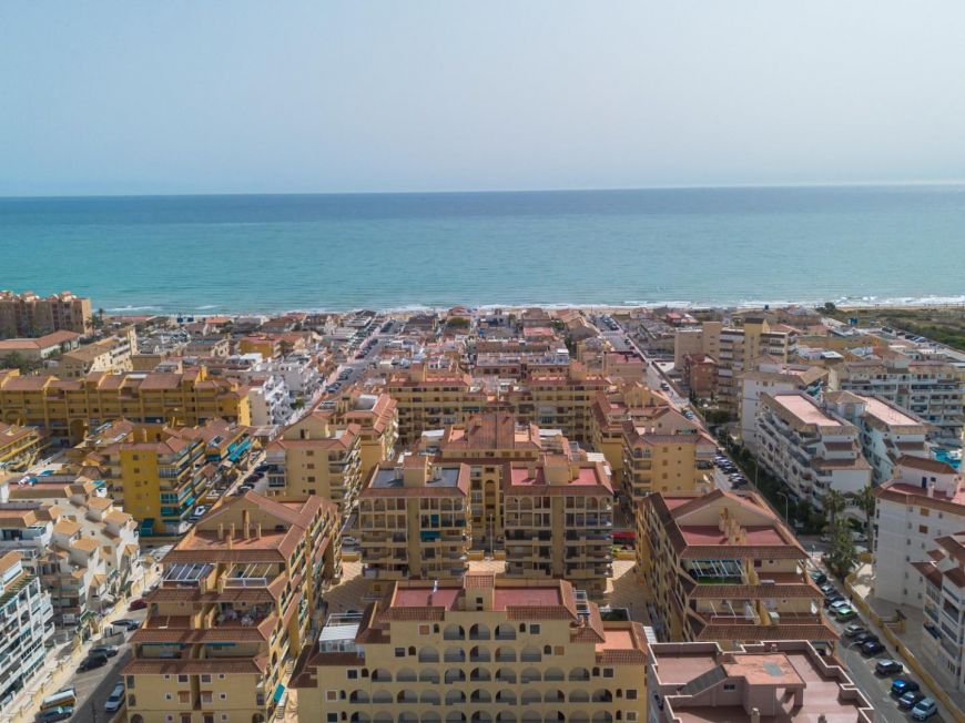 Spain APARTAMENTO DE 1 DORMITORIO CON GARAJE, TRASTERO Y PISCINA COMUNITARIA A 400 METROS DE LA PLAYA DE LA MATA
