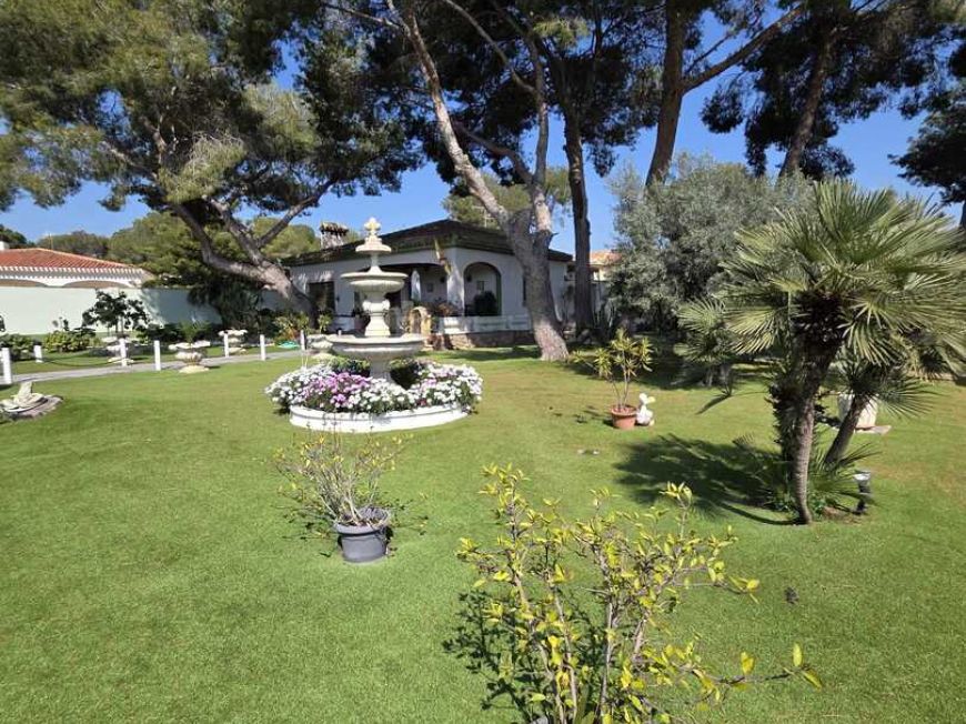 Španělsko Detached villa Orihuela Costa Alicante