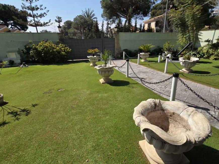 Španělsko Detached villa Orihuela Costa Alicante
