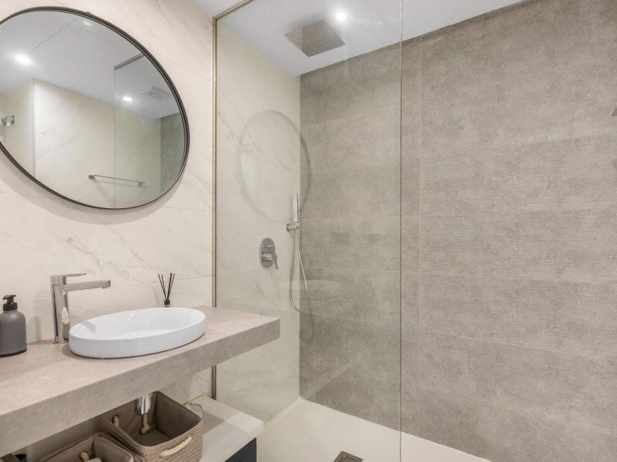 Španělsko Top Floor Bungalow with Private Solarium – Oasis Beach 7, Punta Prima (Torrevieja)