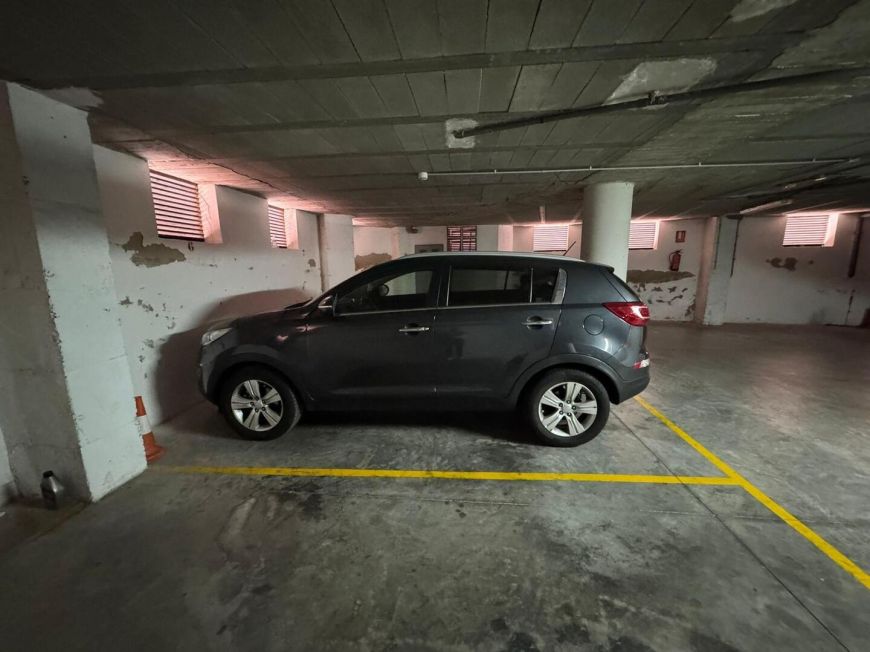 Španělsko 🚗 PLAZA DE GARAJE EN VENTA – CALLE LA LOMA 35, TORREVIEJA 🚗