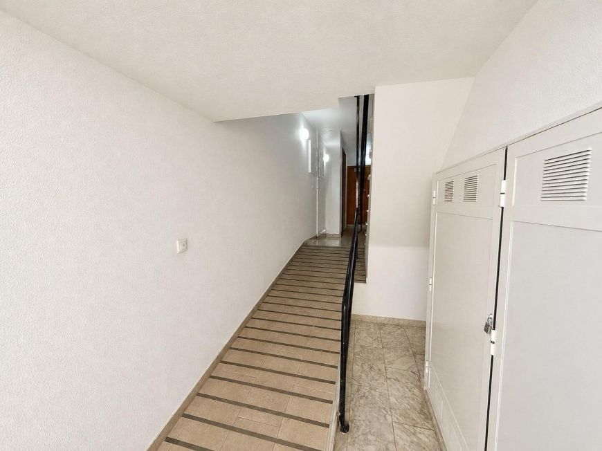 Španělsko Opportunity for a 2-bedroom apartment with a pool