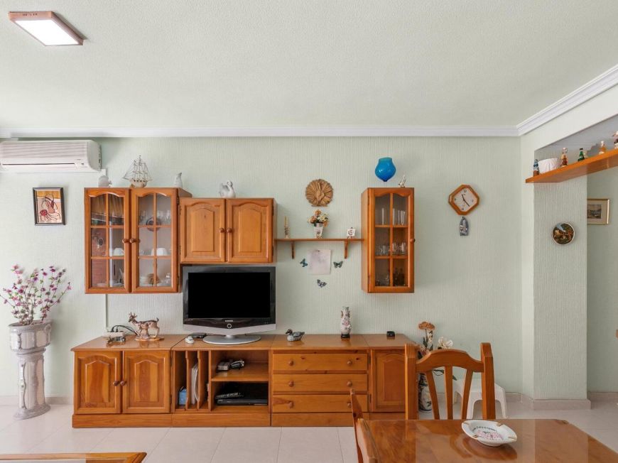 Španělsko Your seaside retreat in Torrevieja! Impeccable apartment with a large east-facing terrace
