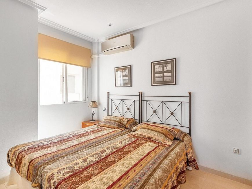 Španělsko Penthouse opportunity with 3 bedrooms, 2 bathrooms and pool