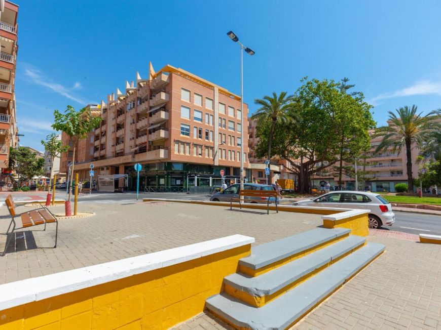 Španělsko SPECTACULAR 3 bedroom 2 bathroom apartment 250m from Playa del Cura