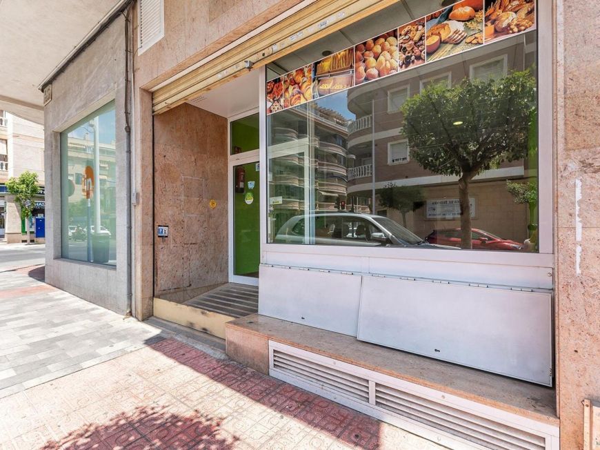 Španělsko Local opportunity in the center of Torrevieja