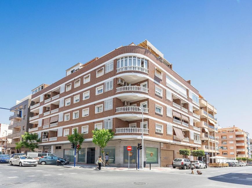 Španělsko Local opportunity in the center of Torrevieja