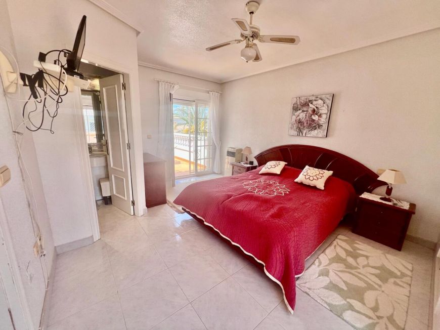 Španělsko Detached villa Orihuela Costa 