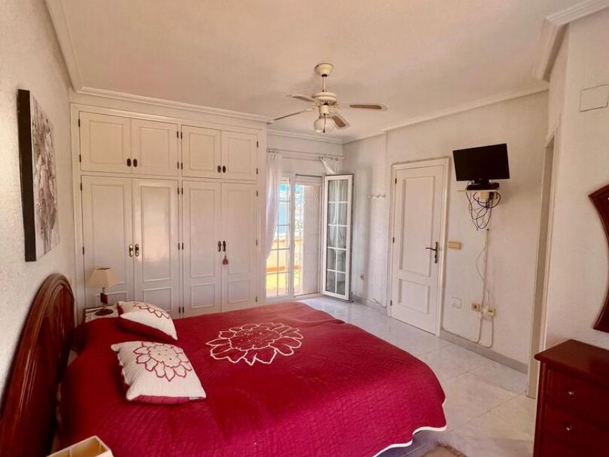 Španělsko Detached villa Orihuela Costa 