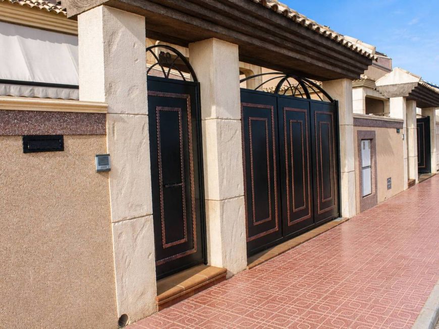 Испания Semi detached villa Torrevieja Alicante