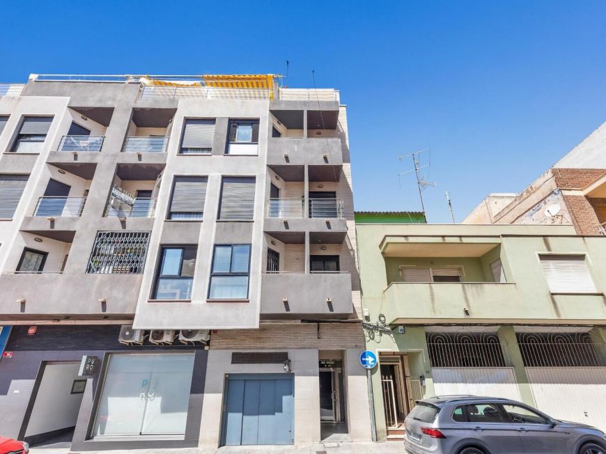 Испания Fantastic opportunity in the heart of Torrevieja!
