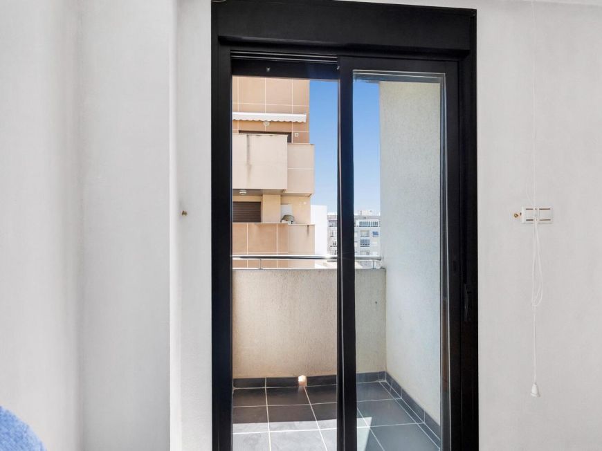 Испания Fantastic opportunity in the heart of Torrevieja!