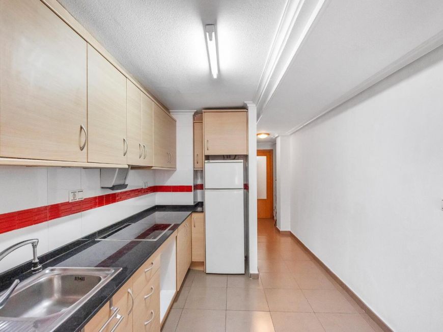 Испания Fantastic opportunity in the heart of Torrevieja!