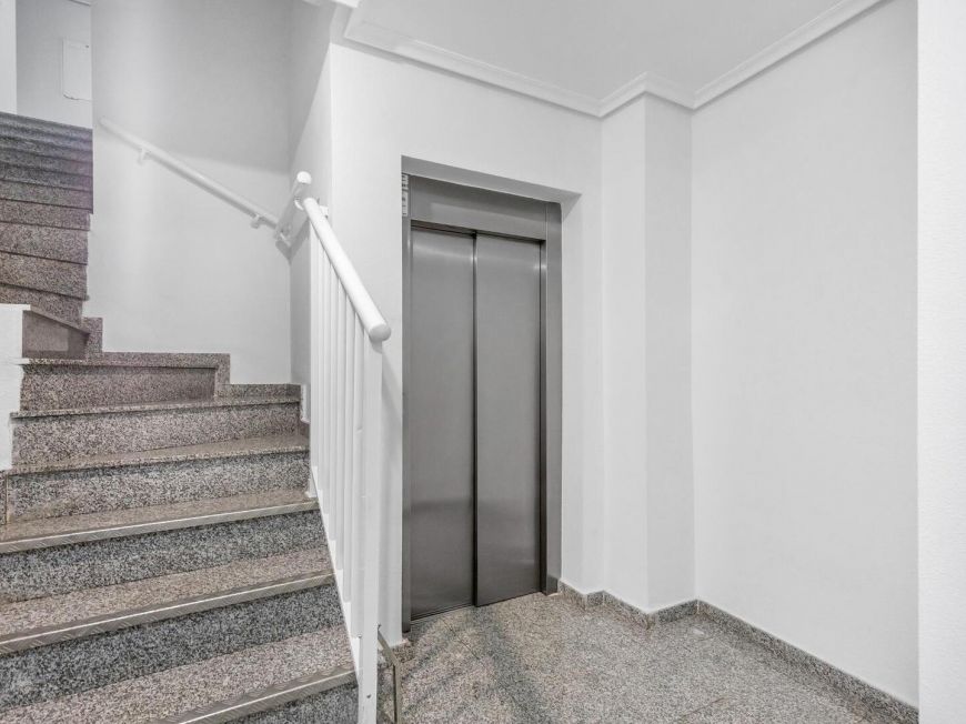Испания Fantastic opportunity in the heart of Torrevieja!