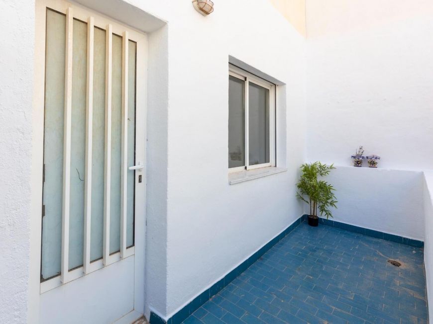 Spain Strategic location and great investment potential in the centre of Torrevieja.