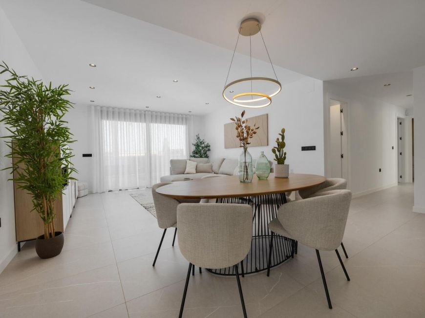 Španělsko New Villas for Sale in Torrevieja – 2 km from the Sea
