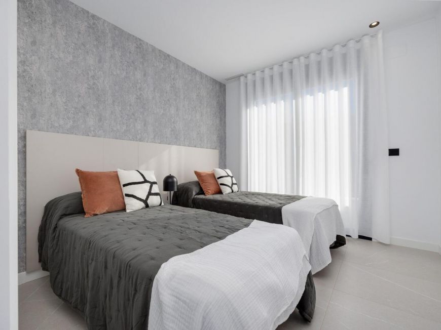 Španělsko New Villas for Sale in Torrevieja – 2 km from the Sea