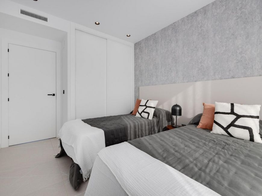 Španělsko New Villas for Sale in Torrevieja – 2 km from the Sea
