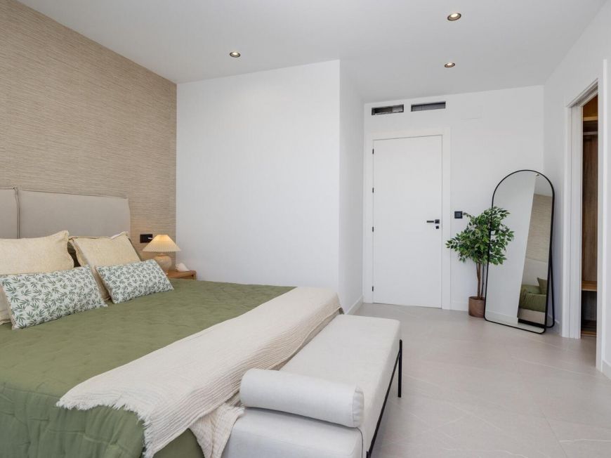 Španělsko New Villas for Sale in Torrevieja – 2 km from the Sea