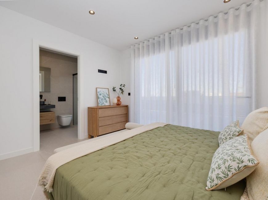 Španělsko New Villas for Sale in Torrevieja – 2 km from the Sea