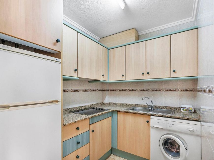 Španělsko Opportunity RSD Estoril 2 bedrooms with pool