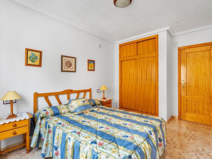 Španělsko Opportunity RSD Estoril 2 bedrooms with pool