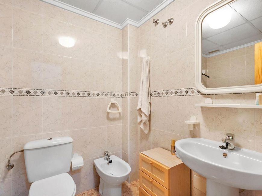 Španělsko Opportunity RSD Estoril 2 bedrooms with pool