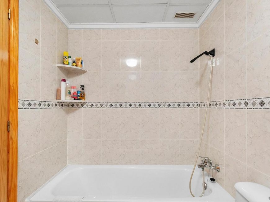 Španělsko Opportunity RSD Estoril 2 bedrooms with pool