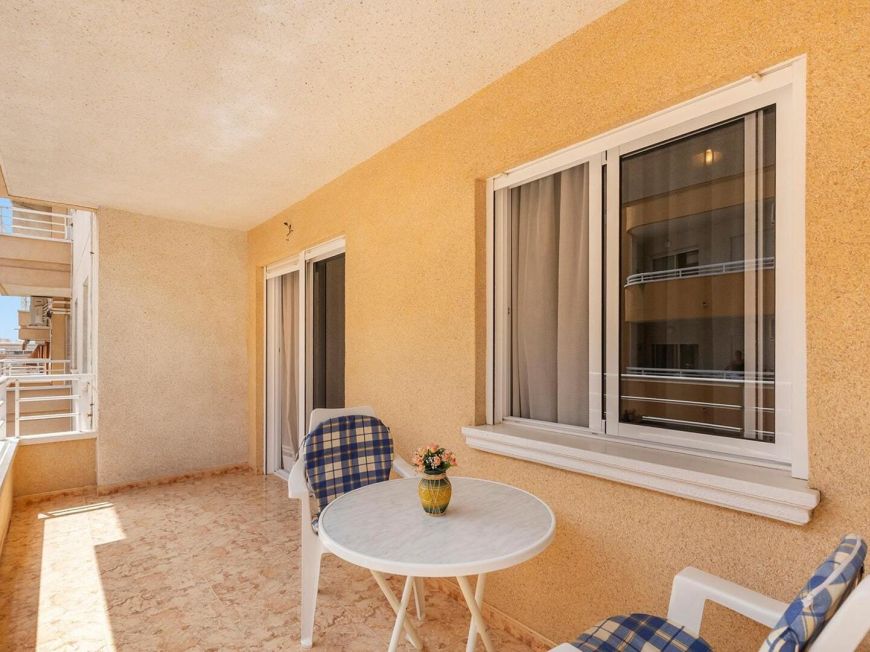 Španělsko Opportunity RSD Estoril 2 bedrooms with pool