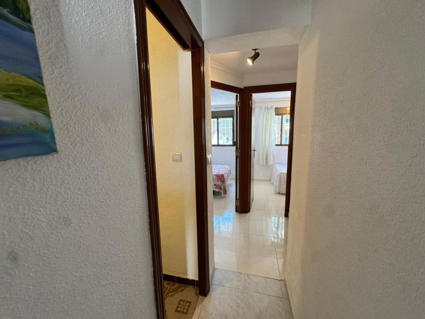 España Bungalow planta baja con 3 dormitorios y 2 baños a 300m de Playa de Los Náufragos