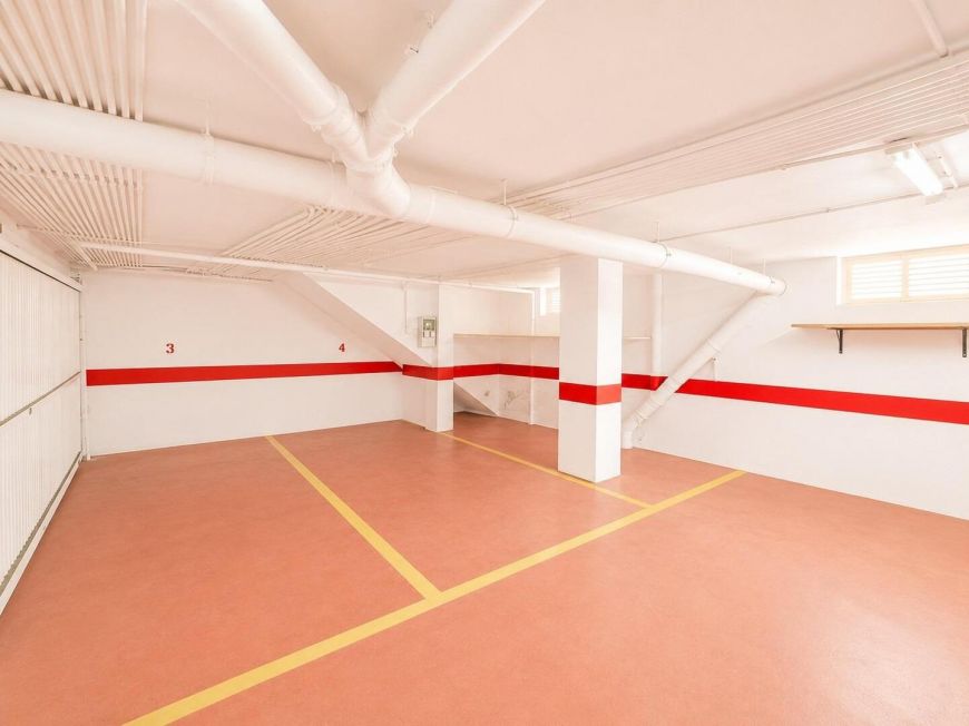Spanien Gelegenheit: abgeschlossene Garage
