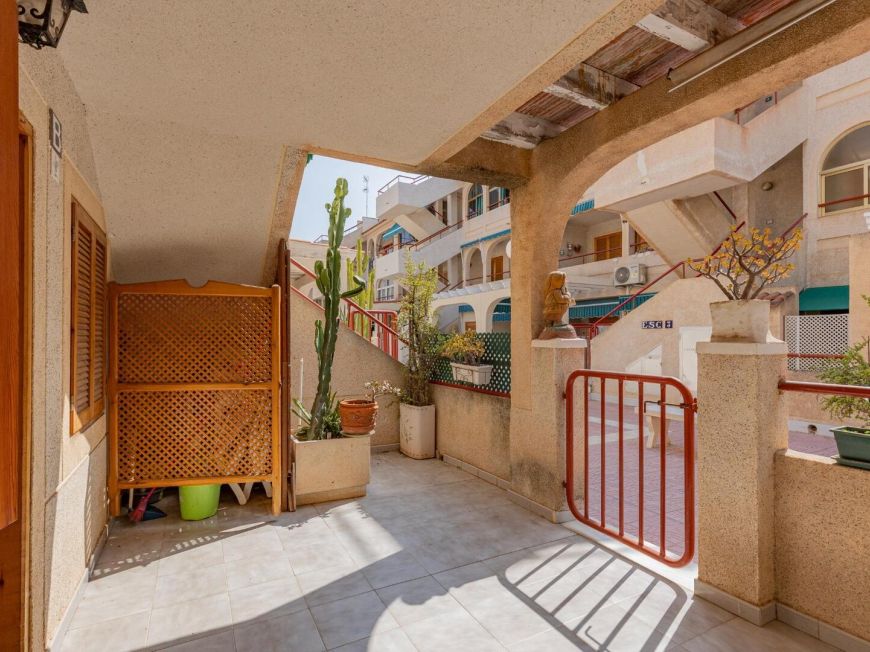 Španělsko Your home by the sea! Ground floor apartment with a 15 m2 terrace in Acequión (Torrevieja)