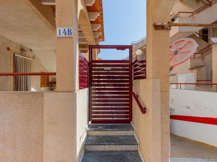Španělsko Your home by the sea! Ground floor apartment with a 15 m2 terrace in Acequión (Torrevieja)
