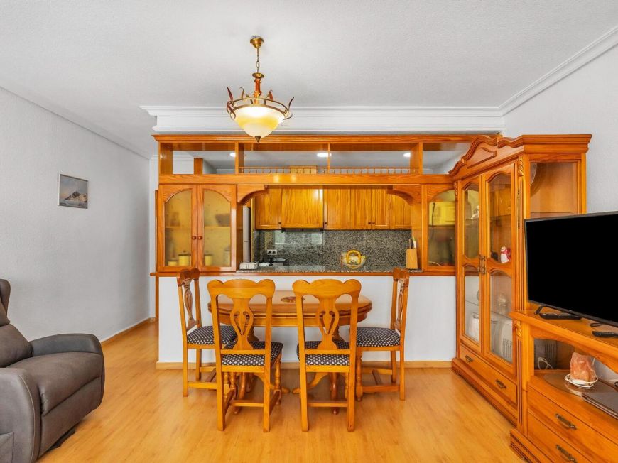 Španělsko 2-Bedroom Apartment Just a Few Metres from Playa del Cura – Torrevieja